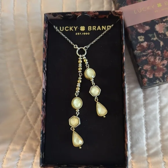 Lucky Brand reversible necklace - Picture 3 of 4
